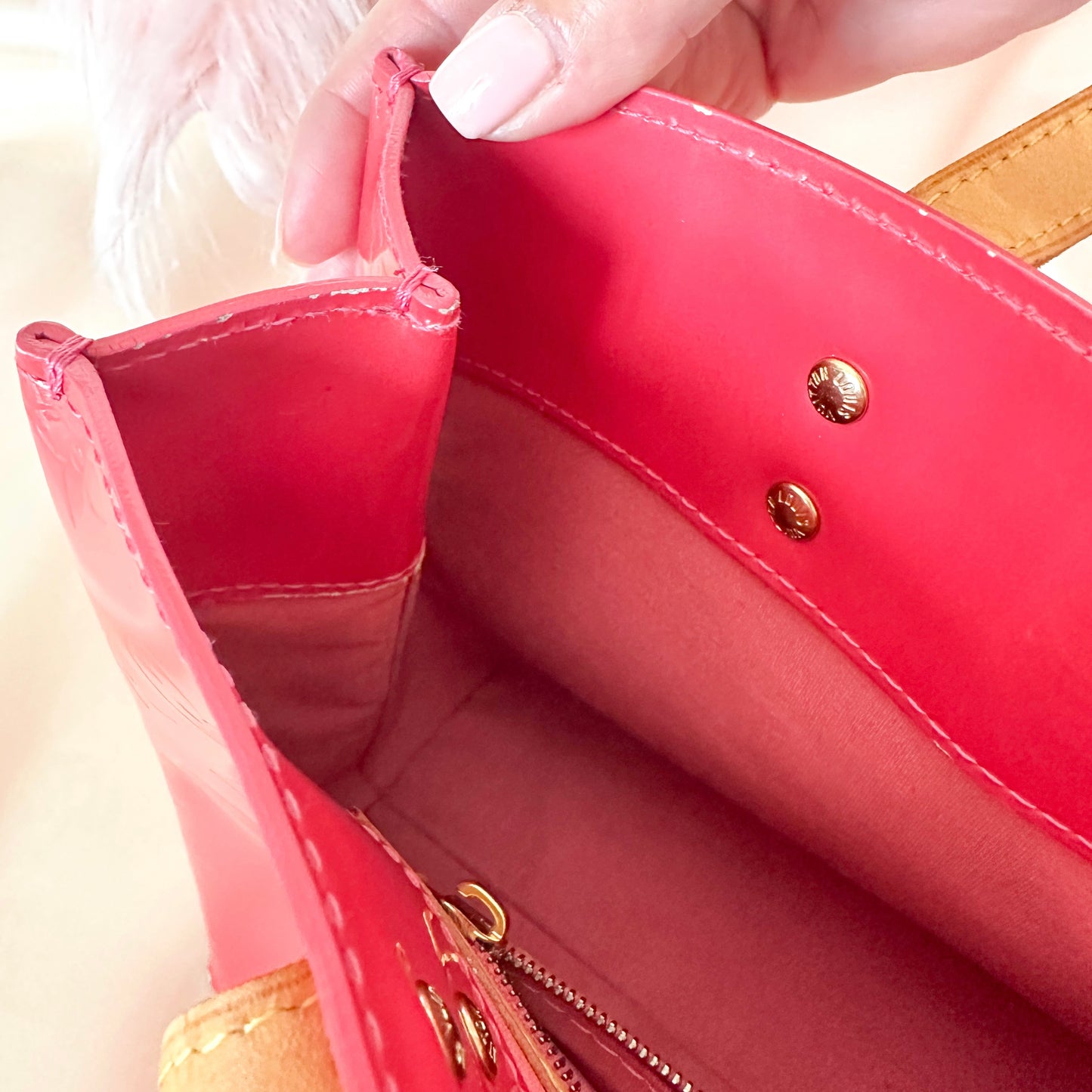 Louis Vuitton Vintage Vernis Reade PM Fuchsia Tote