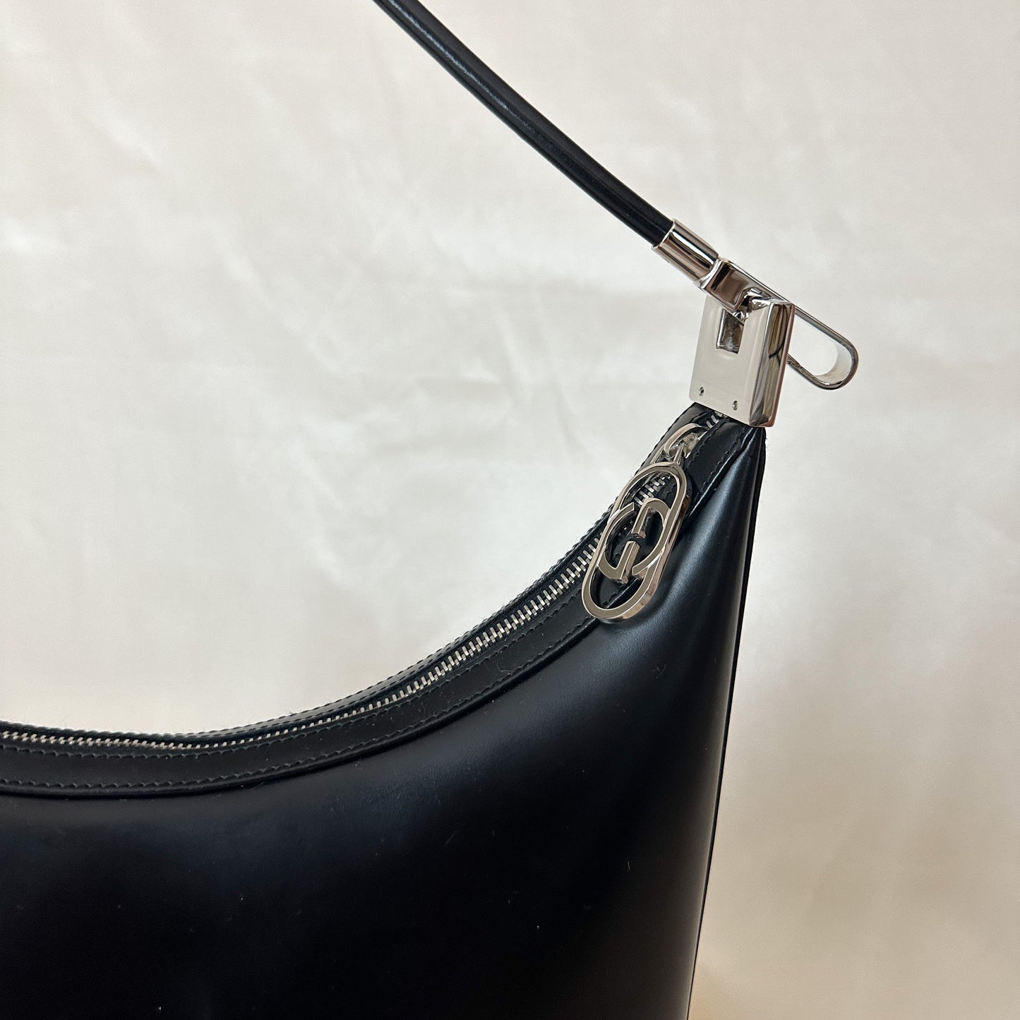 Gucci Black Leather Shoulder Bag