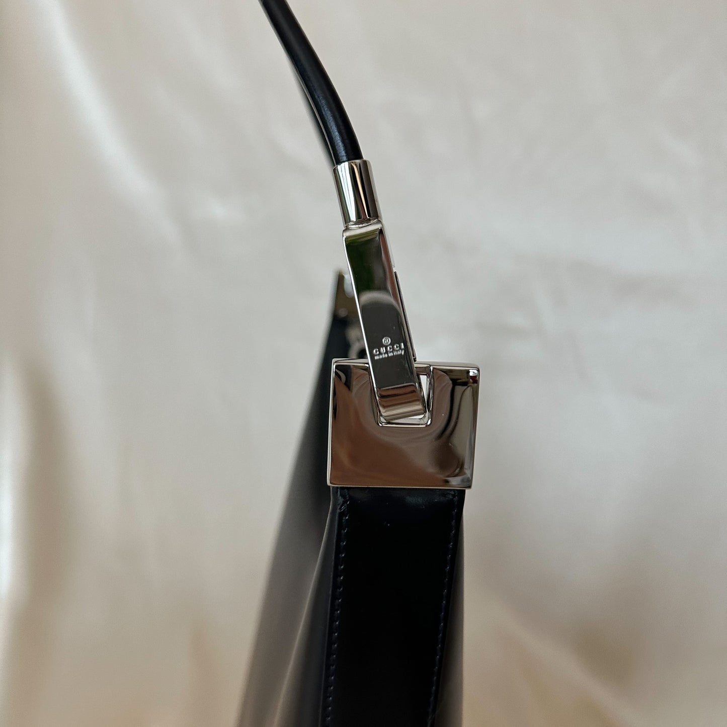 Gucci Black Leather Shoulder Bag