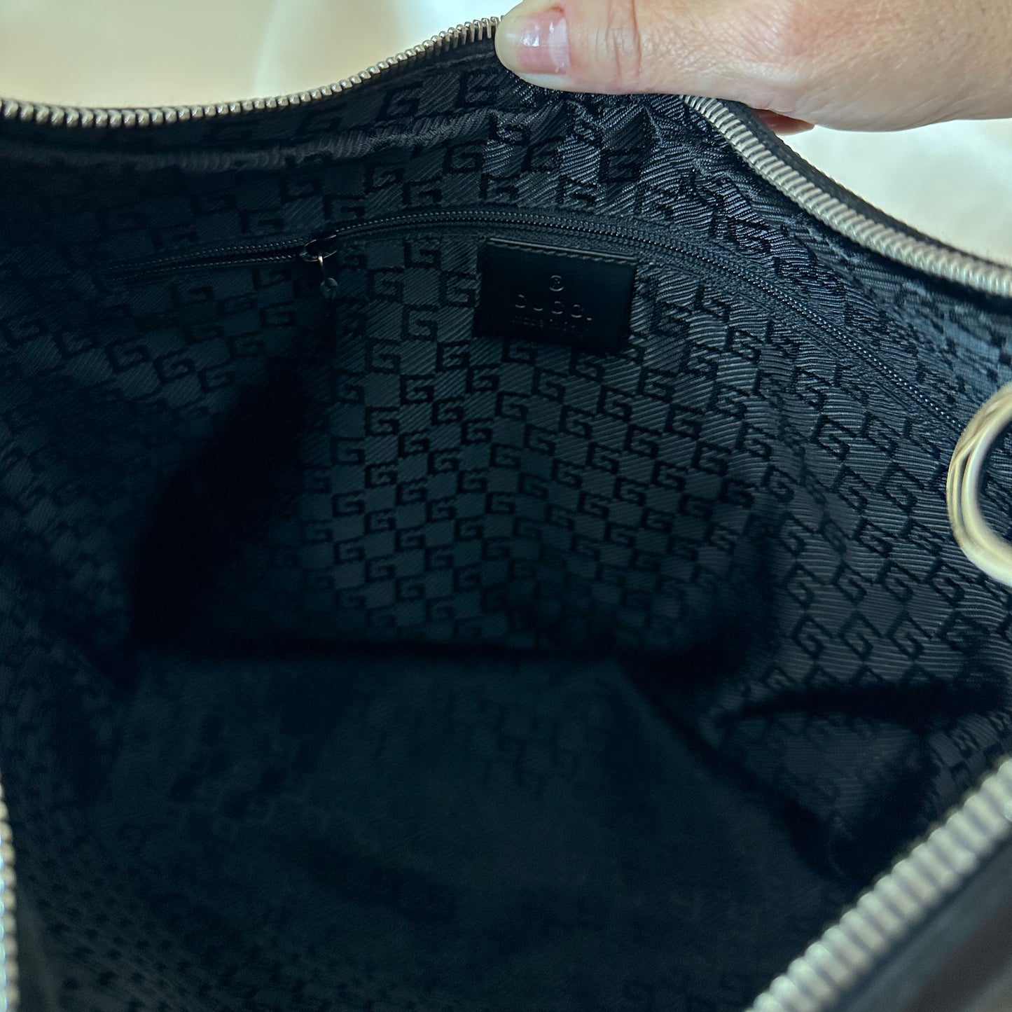 Gucci Black Leather Shoulder Bag