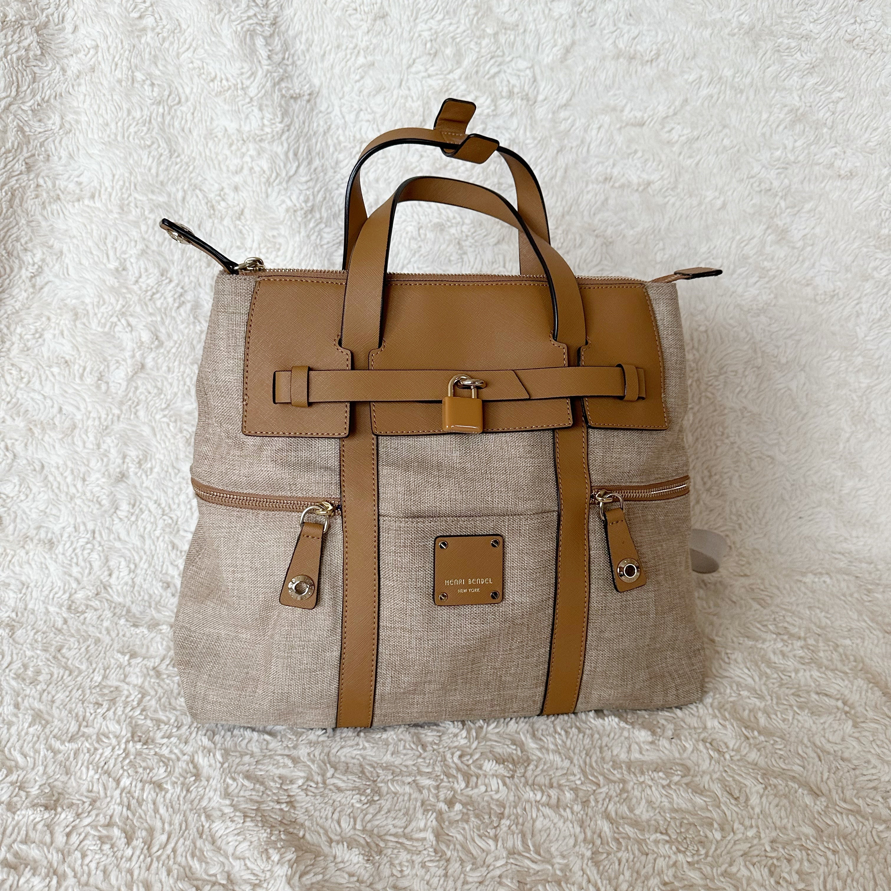 Henri bendel jetsetter outlet leather backpack