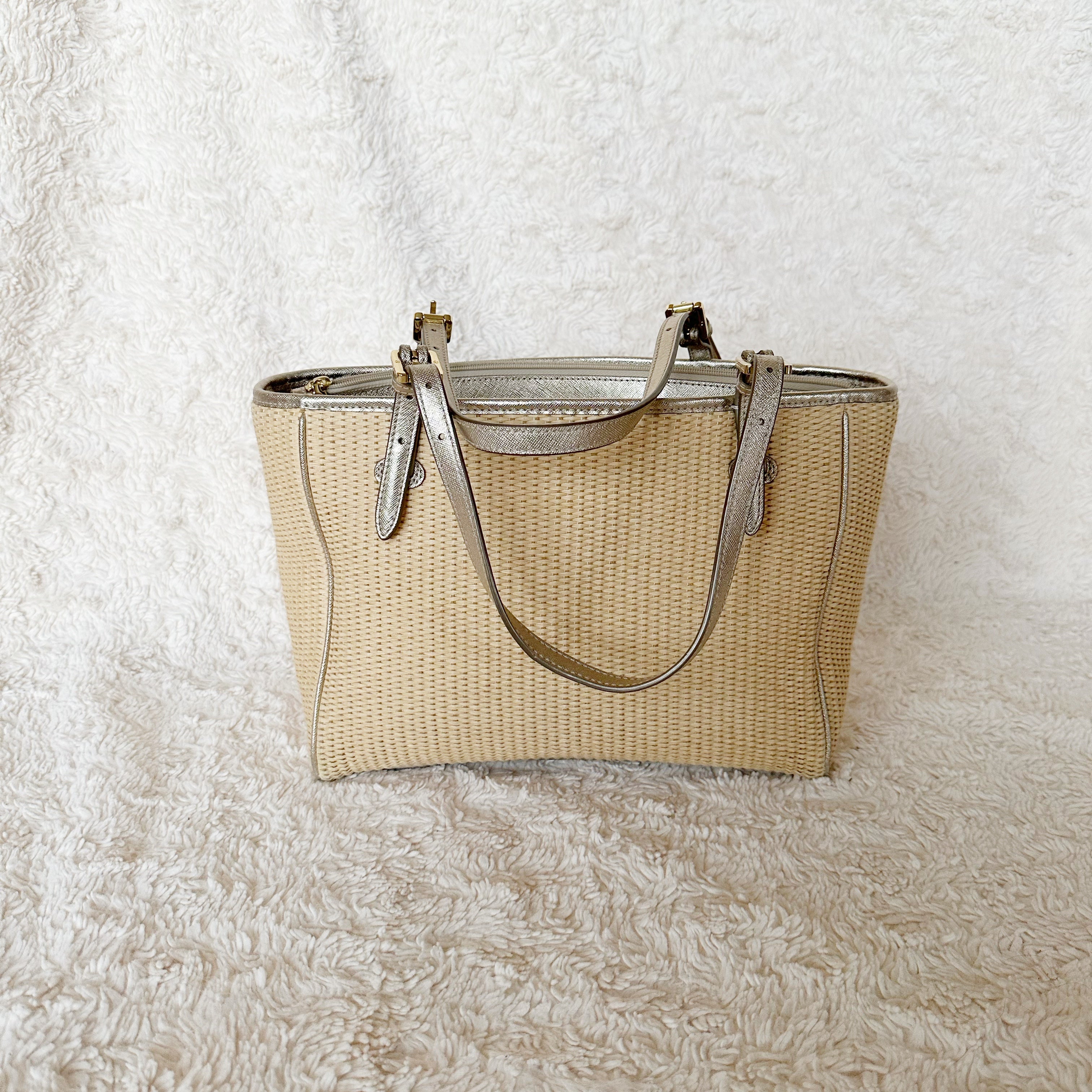 Tory burch outlet raffia bag